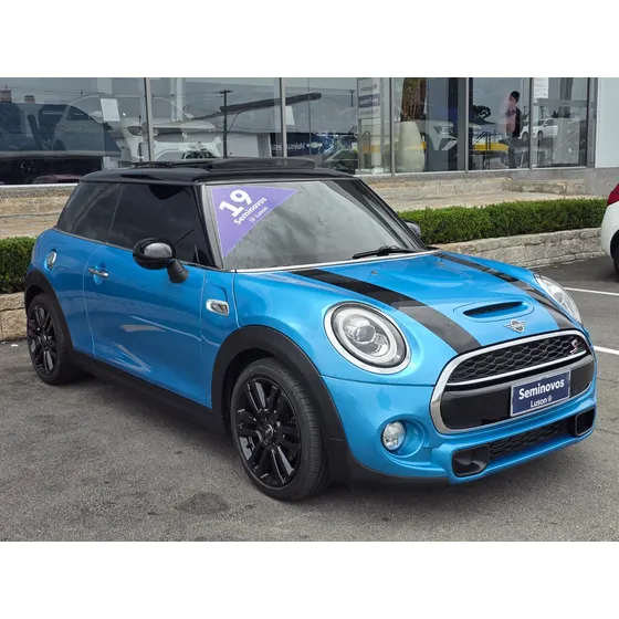Mini Cooper 2.0 S Chili Clubman 16v Turbo Gasolina 4p Automático