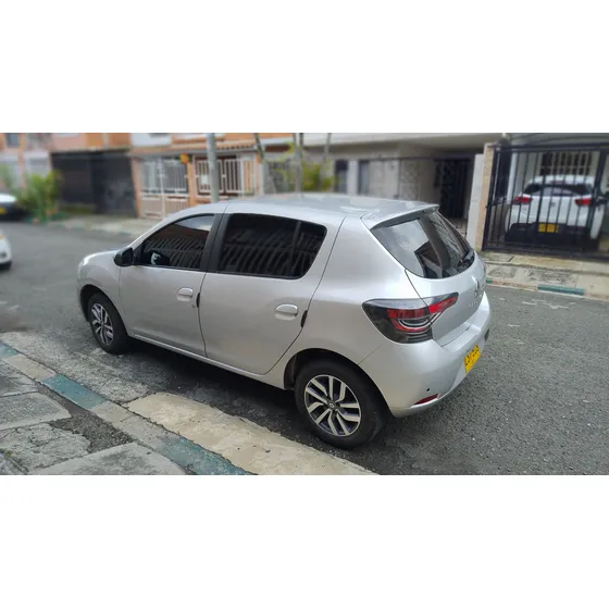 Renault Sandero 1.6 Zen