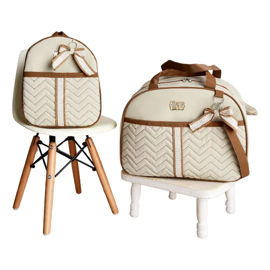 Kit 2 Bolsas Mala Maternidade E Mochila Na Black Friday Cor Bege Desenho Do Tecido Laço