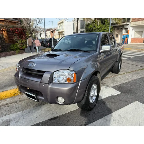 Nissan Frontier 2.8 Dte Cab Doble Se Aa 4x4