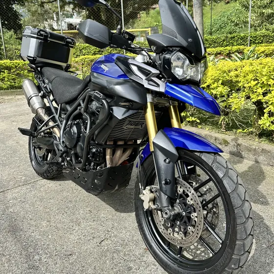 Rápida, Divertida, Ágil Y Hermosa Triumph Tiger 800 Xr