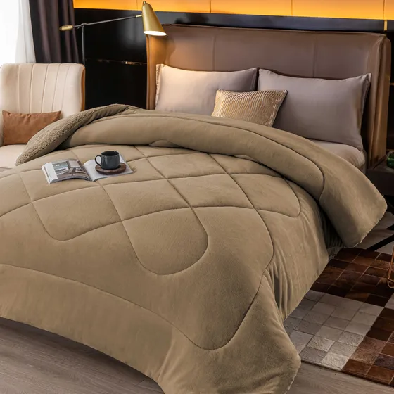 Edredón Flannel Corderito Queen 230x250 City Blanco
