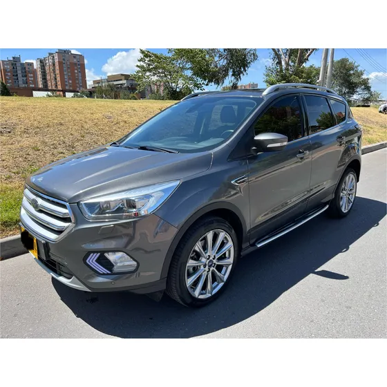 Ford Escape 2.0 Titanium