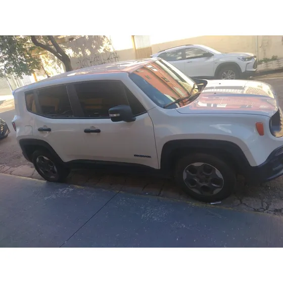 Jeep Renegade Sport 1.8 4x2 Flex 16v Aut.