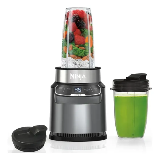 Ninja Licuadora Personal Nutri-Blender Pro 1000W con 2 Vasos 18 y 24 oz Para Llevar Auto-iQ Tritura Hielo y Jugos Verdes Extractor de Nutrientes