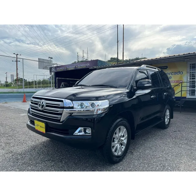 Toyota Land Cruiser Lc200