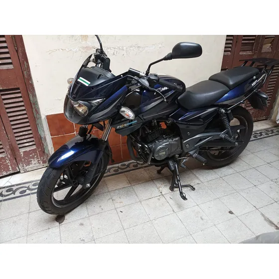Bajaj Rouser/pulsar 180