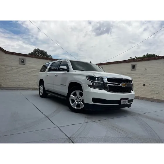 Chevrolet Suburban 5.4 Lt Piel Cubo At