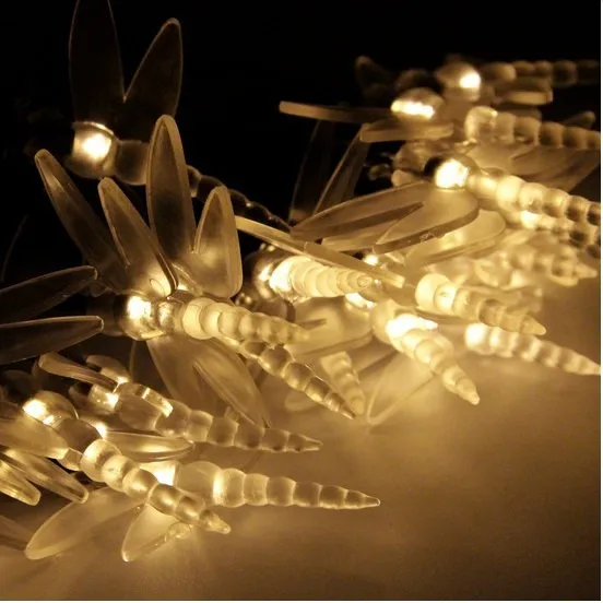 Guirnalda Led De 28 Libelulas Blanco Calido A 220v