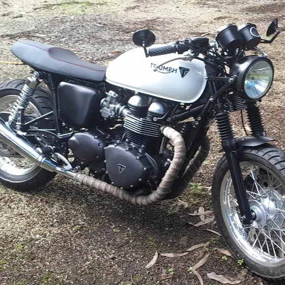 Triumph Thruxton 865cc