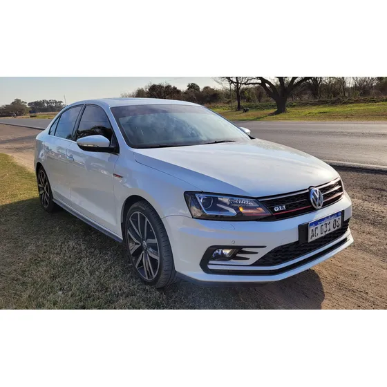 Volkswagen Vento 2.0 Tsi Gli 211cv App Connect + Nav Dsg