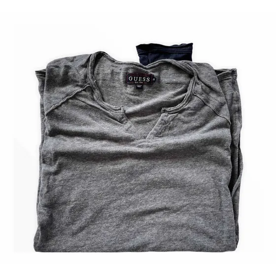 Sweater Azul Grisáceo Marca Guess Talla S