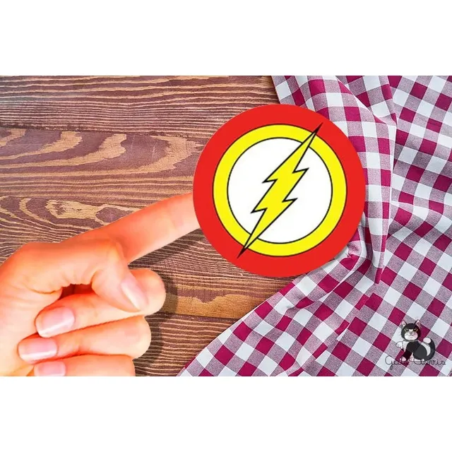 50 Adesivos Flash Heroi  5x5cm