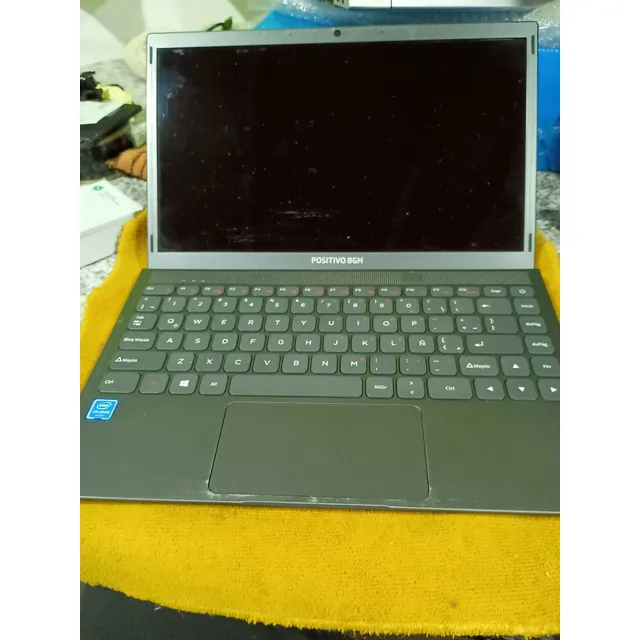 Notebook Positivo Bgh Serie At - Repuestos Gris