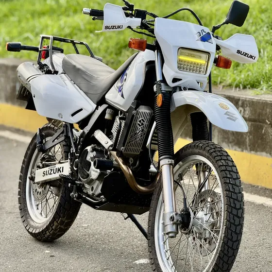 Suzuki Dr650 2015