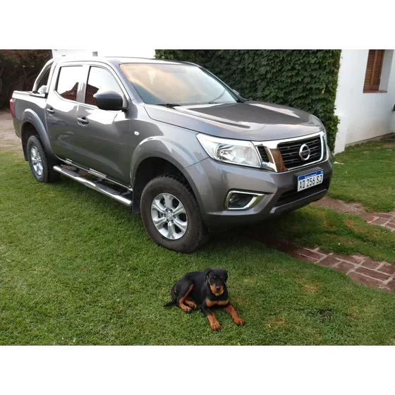 Nissan Frontier 2.3 Se Cd 4x2 Mt