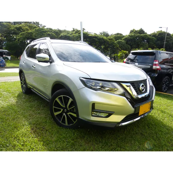 Nissan X-trail 2.5 Exclusive