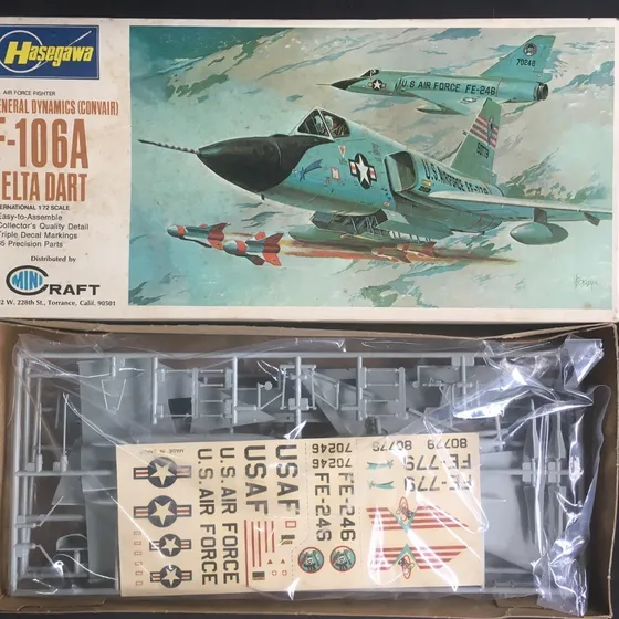 Kit Hasegawa 1:72 General Dynamics Convair F-106 Delta Dart