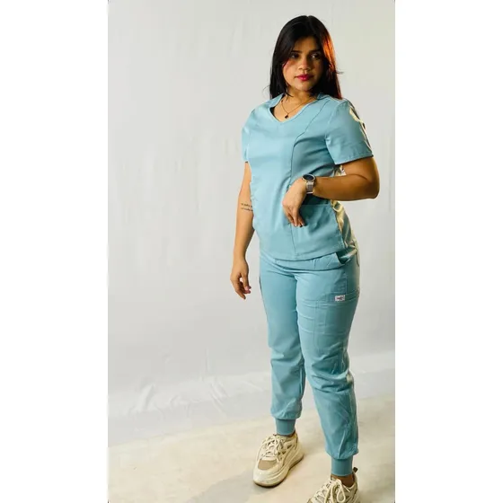 Uniformes Médicos Parra & Carruyo Clásico Amazon Seller 