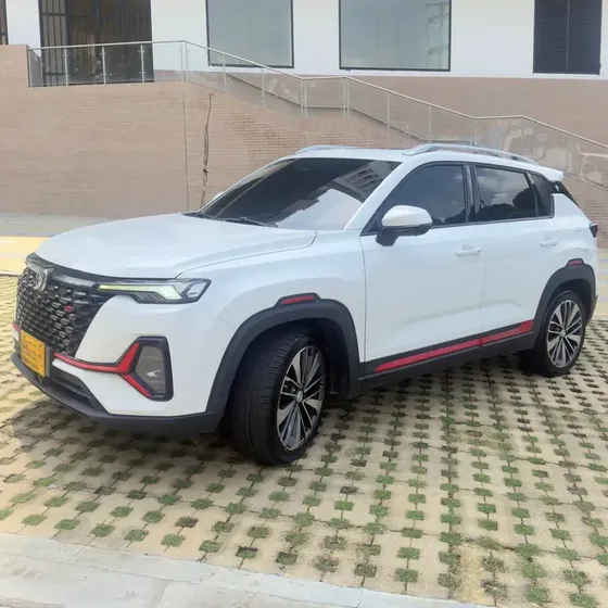 Changan Cs35 Plus Turbo 2023 1.4t Skyview Dct7