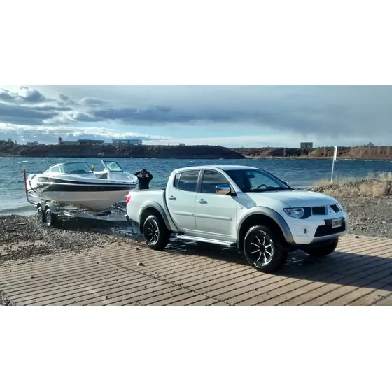 Mitsubishi L200 2.5 Cd 4wd High-power Di-d 178cv Mt