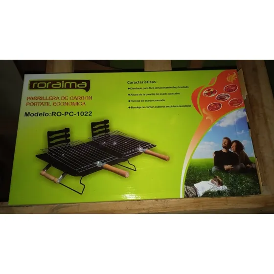 Parrillera Portátil Marca Roraima A Carbón. Nueva En Caja