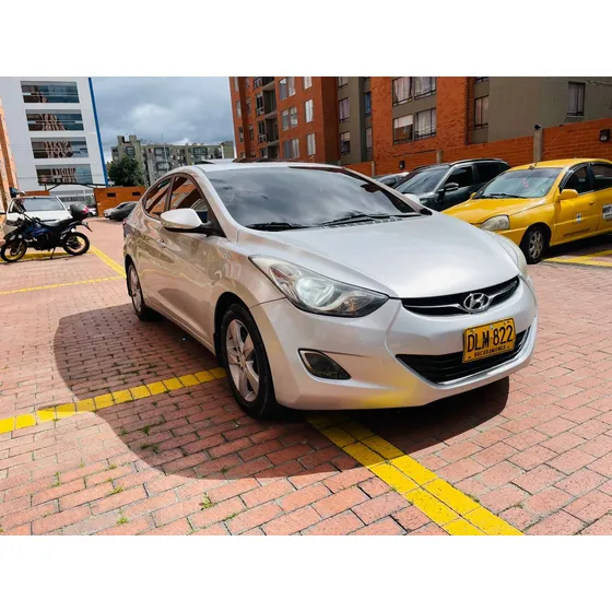 Hyundai Elantra 1.6 I35 Mt