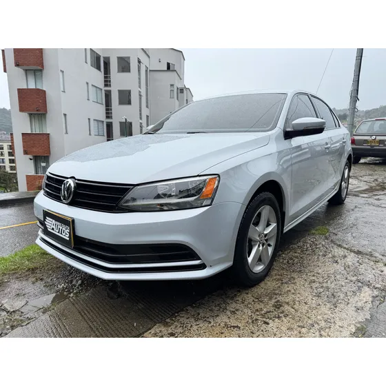 Volkswagen Jetta 2.0 Trendline