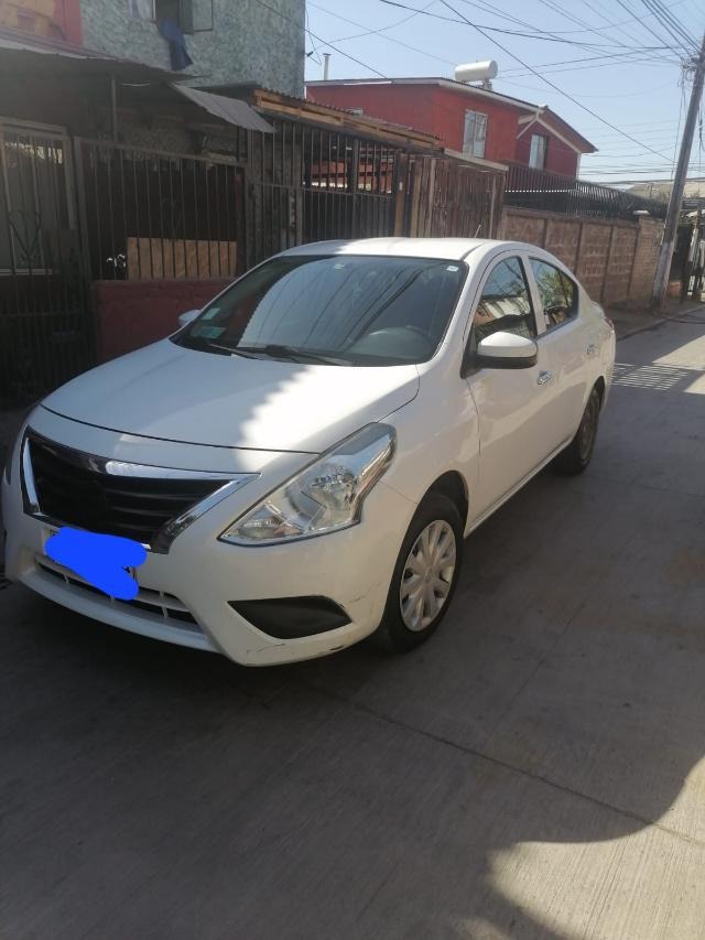 Nissan Versa Sense Mt