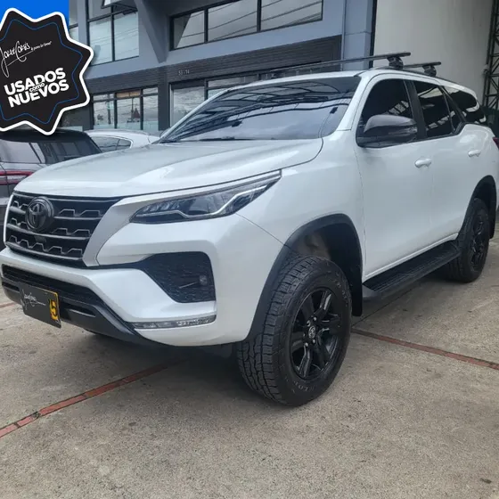 Toyota Fortuner 2023 2.4 Black Edition