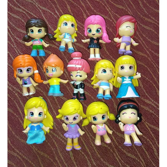 13 Muñecas Pini Pon.