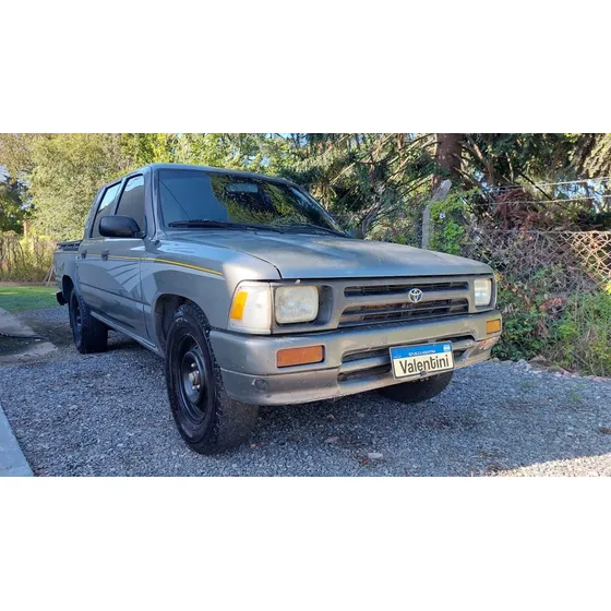Toyota Hilux 2.8 D/cab 4x2 D