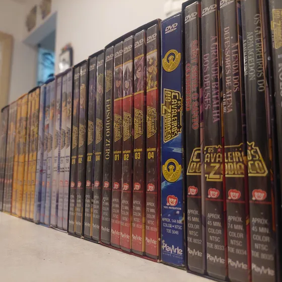 Coleção Completa Dvd Cavaleiros Do Zodíaco + Filmes = 38dvds
