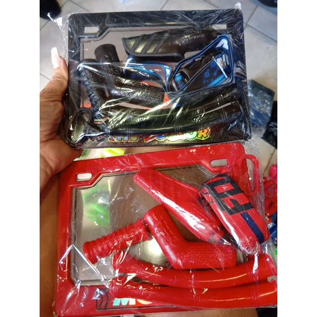 Kit Completo De Gomas De Moto, Incluye Llavero + Portaplaca