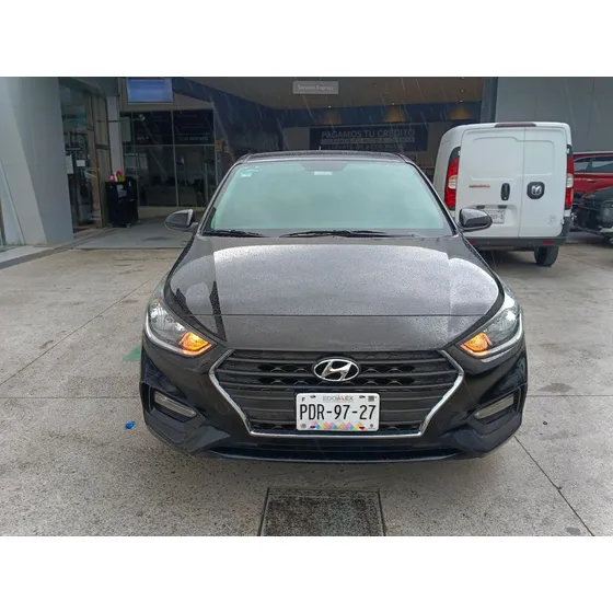 Hyundai Accent 1.6 Gl Mid At
