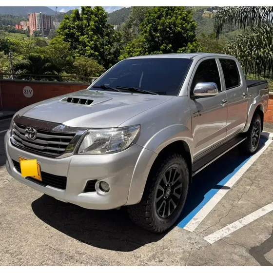 Toyota Hilux 2015 3.0 Srv 169 Hp