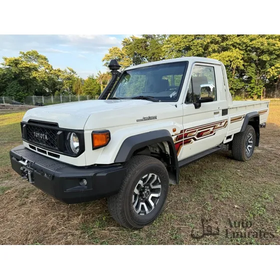 Toyota Land Cruiser Gdj79 Árabe