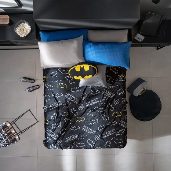 Frazadita Batman De 109 X 170 Cm Vianney 88399 Color Negro