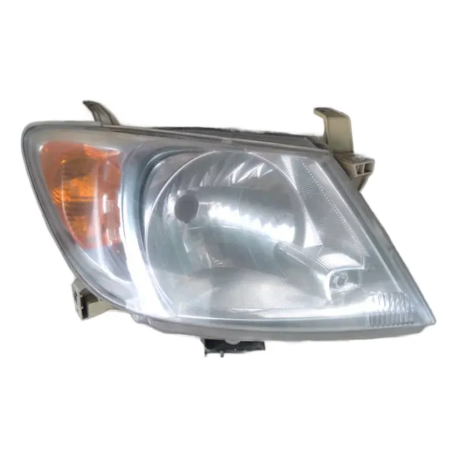 Faro Derecho De Toyota Hilux 2006 -2008 Usado Original