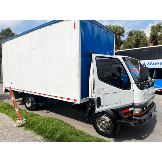 Mitsubishi Canter Furgon Diesel Fe659