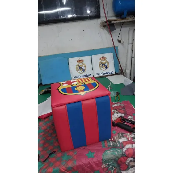 Puff Baul, Tapizados Con Logo De Tu Equipo Favorito.