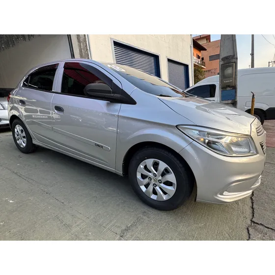 Chevrolet Onix 1.0 Joy 5p