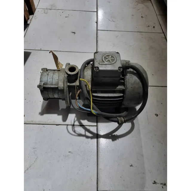 Bomba De Agua 1/2 Hp Trifasica 16799