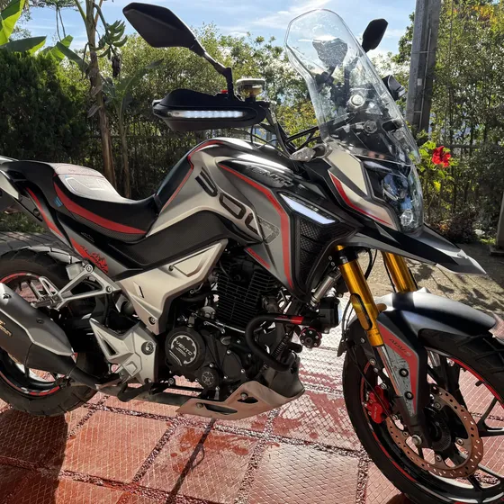 Vendo Vento Alpina 300 En Muy Buen Estado. Es Una Moto Cómod