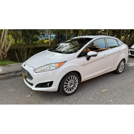 Ford Fiesta 1.6 Sportback Titanium