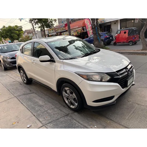 Honda Hr-v 1.8 Uniq At Cvt