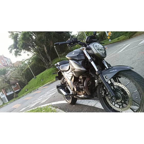 Suzuki Gixxer 250 Modelo 2020
