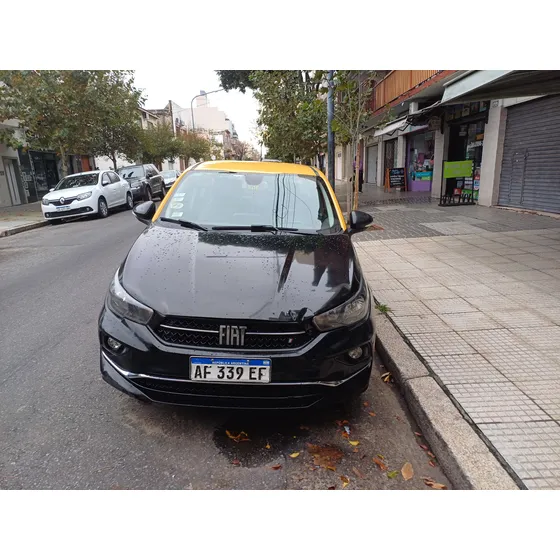 Fiat Cronos 1.8 16v Precision At6 Pack Premium