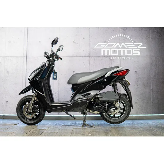 Kymco Rocket 125 2016