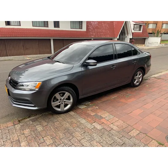Volkswagen Jetta Vi 2.0 Trendline